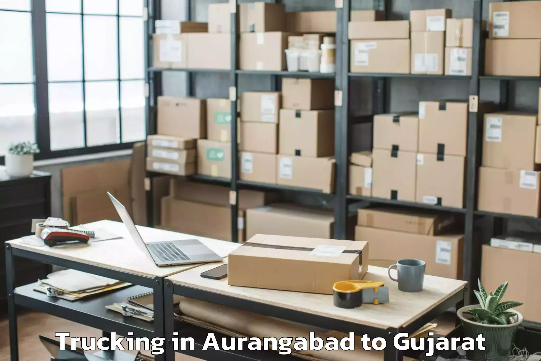 Book Aurangabad to Keshod Trucking Online